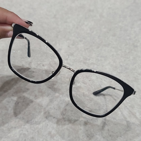 Guess Black/Silver Glitter Eyeglasses - Picture 1 of 3